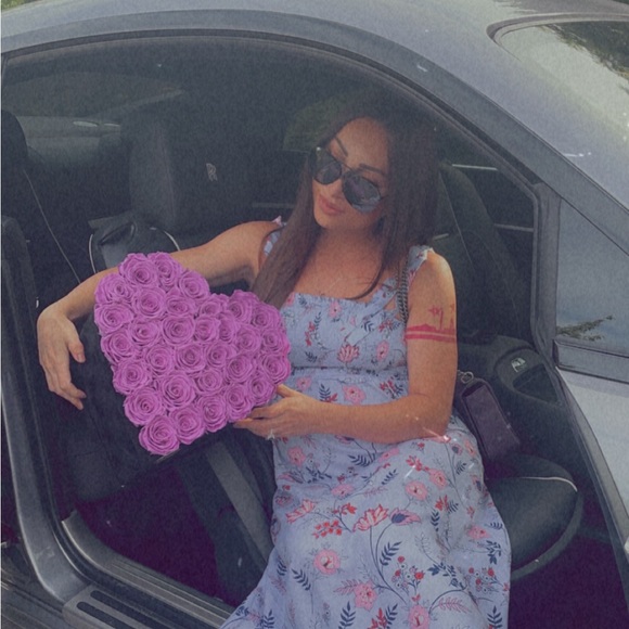 MEET YOUR POSHER - Picture 1 of 1